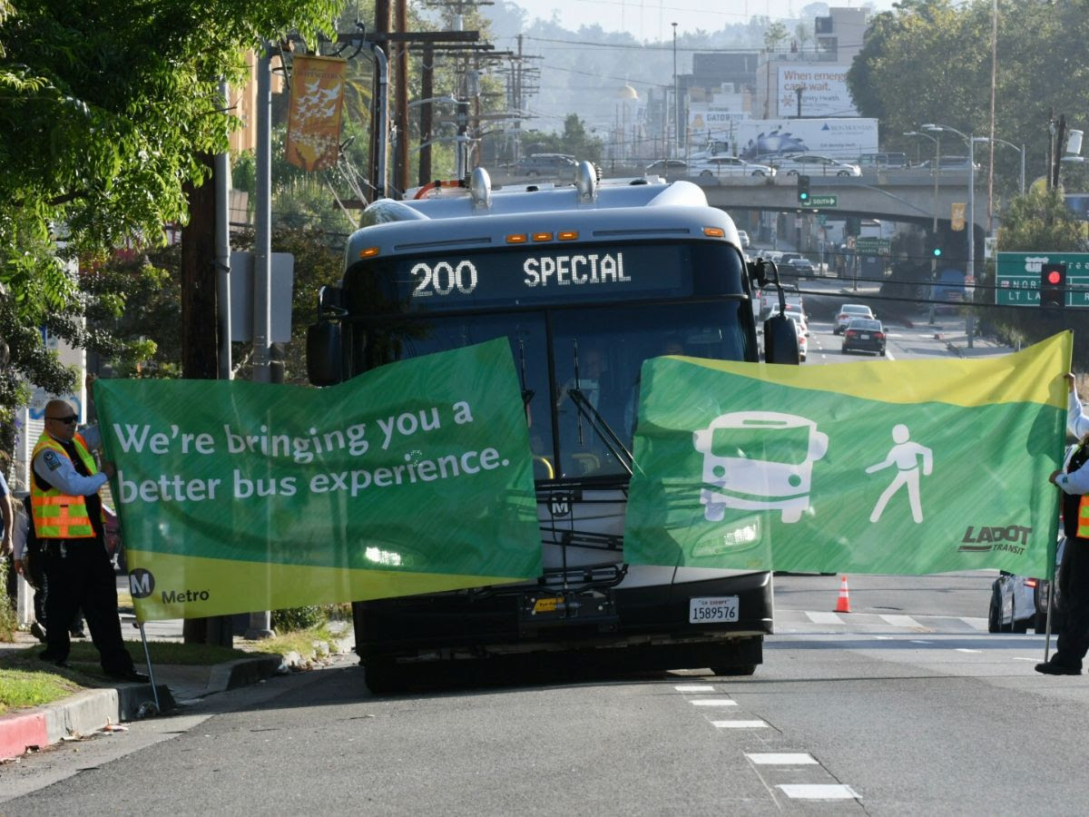 Final Installation Of Alvarado Bus Lane Completed