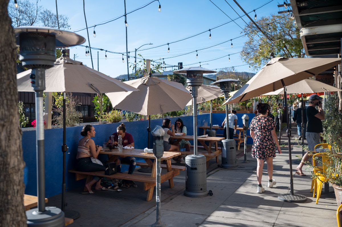 Al Fresco Dining is Going Permanent