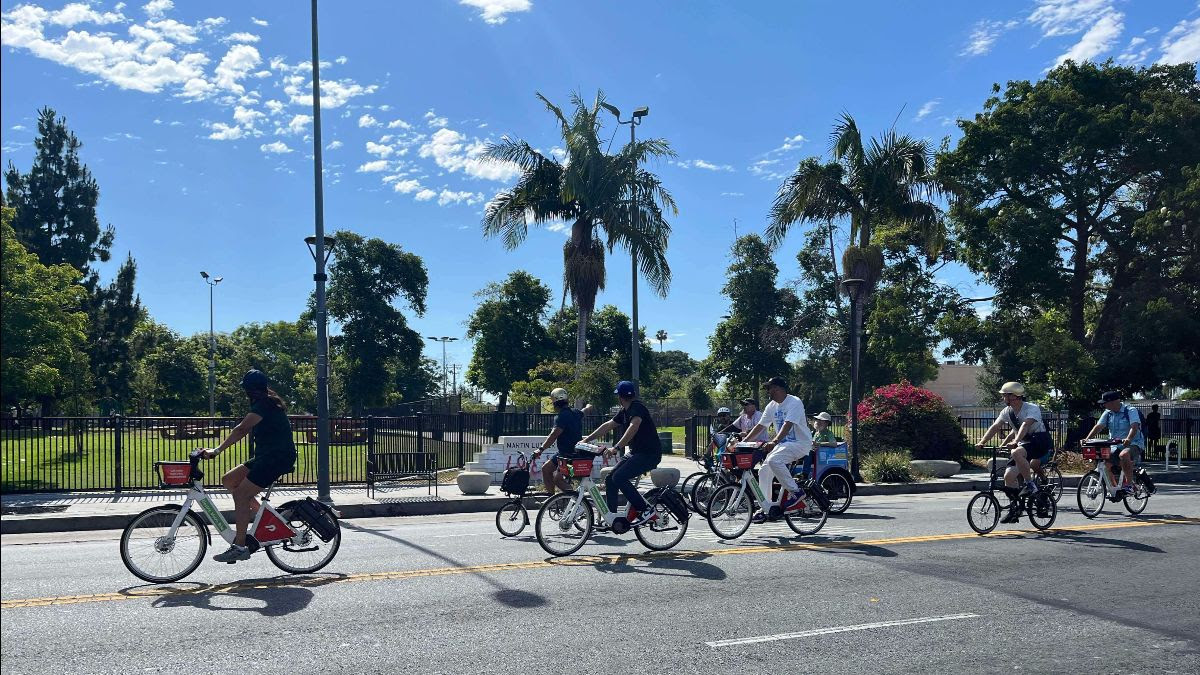 CicLAvia Rides Through South LA