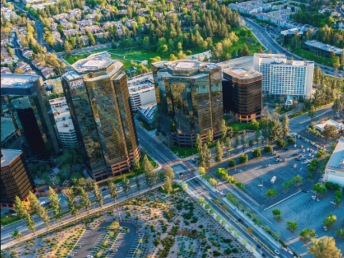 Future of the Warner Center Active Transportation Hub