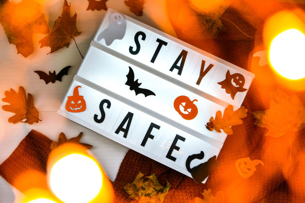 Halloween Safety Tips for Drivers and Trick or Treaters