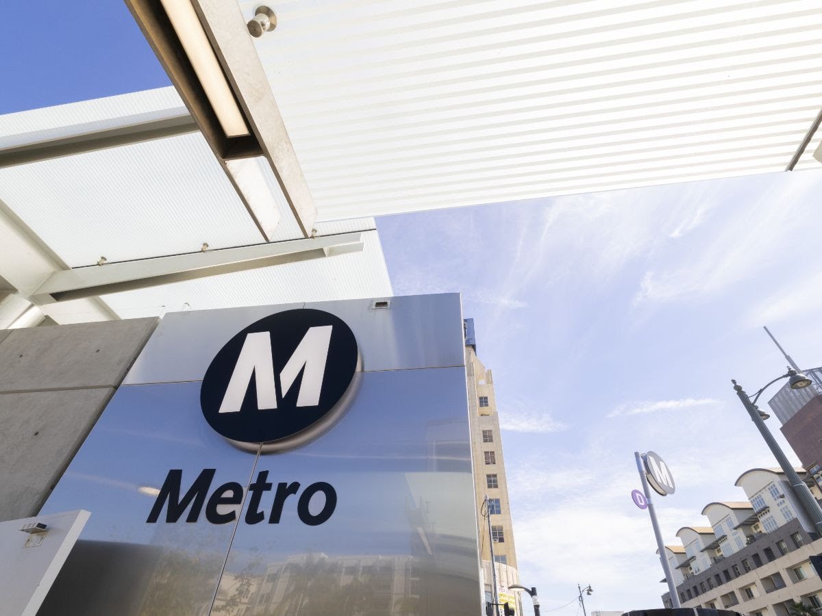 Metro D Line Extension Section 1 Opens
