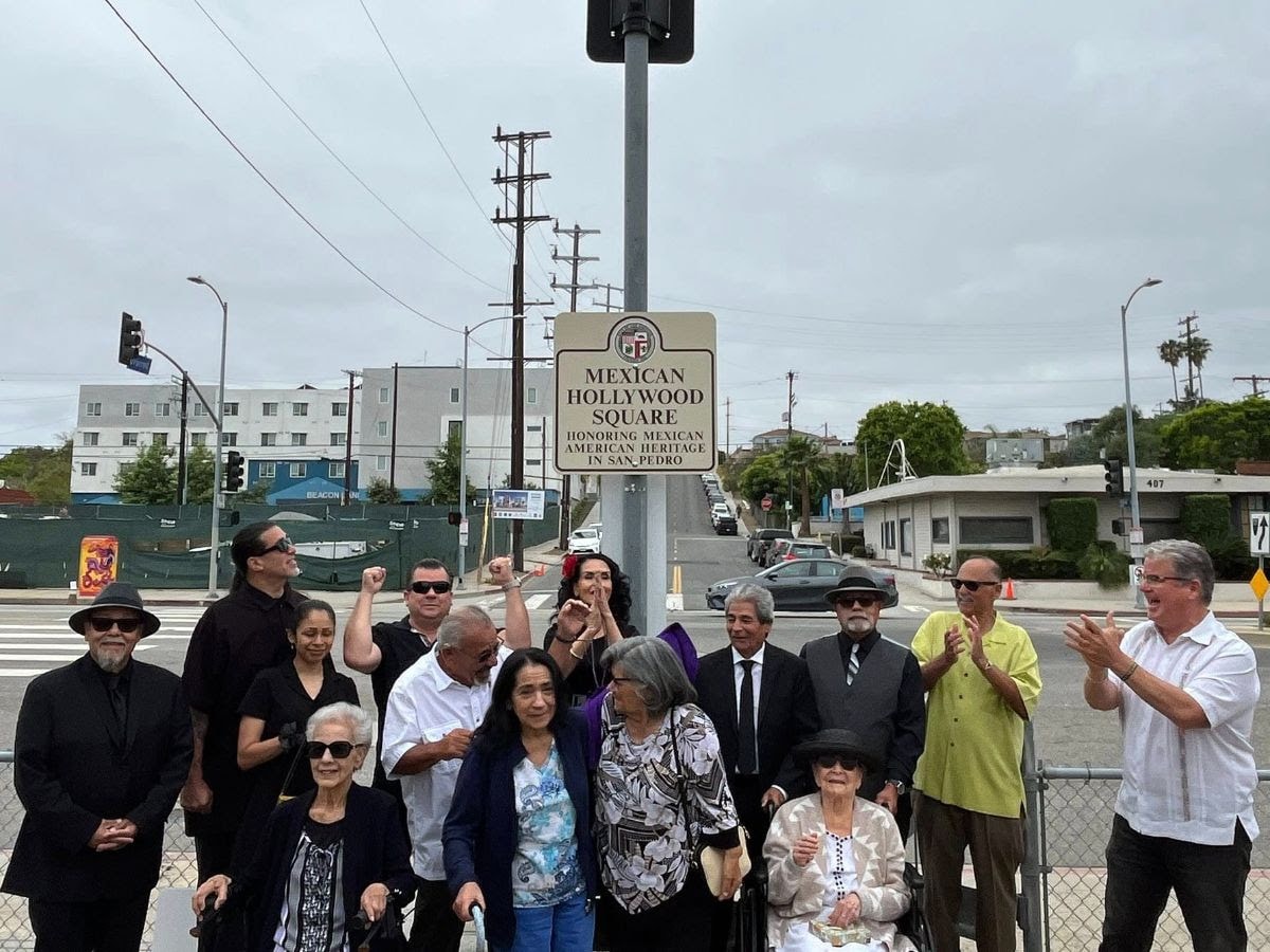 Mexican Hollywood Square Dedicated in San Pedro
