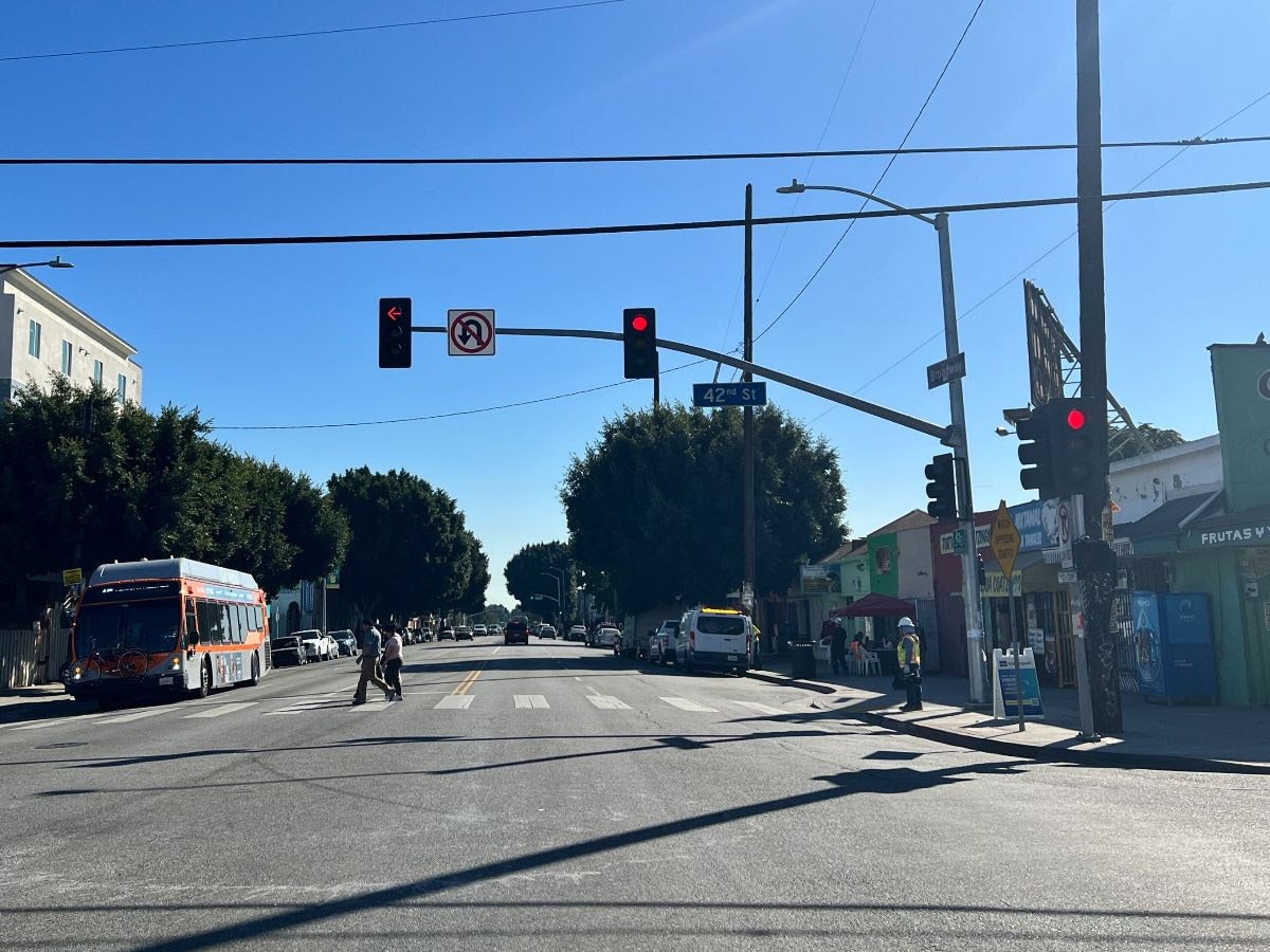 New Left Turn Signal at 42nd St and Broadway