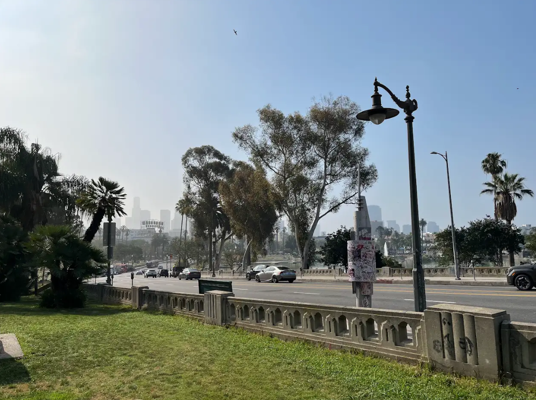 Reconnecting MacArthur Park Creating a Pedestrian-Friendly Space